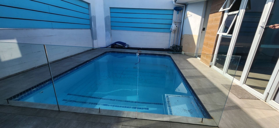 4 Bedroom Property for Sale in Weltevreden Valley Western Cape